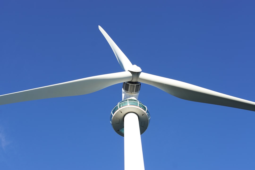 gallery-05 Wind turbine